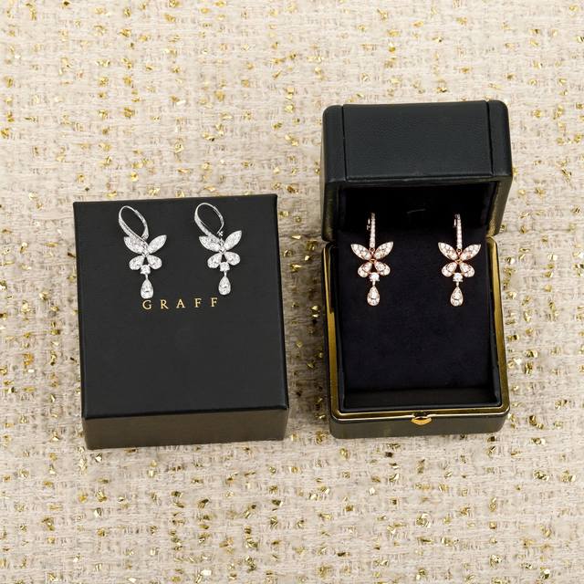 250209 We offer lingering butterfly earrings, which can be customized with 18K r