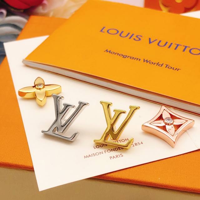 No.Led0170 Lv*Latest gold and silver matching color matching earrings consistent