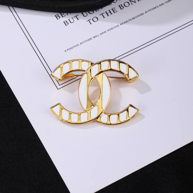 Chanel's new double C brooch is exquisitely crafted in every detail. This design