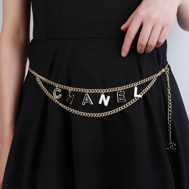 Chanel new black and white letter waist chain purchasing level one to one qualit