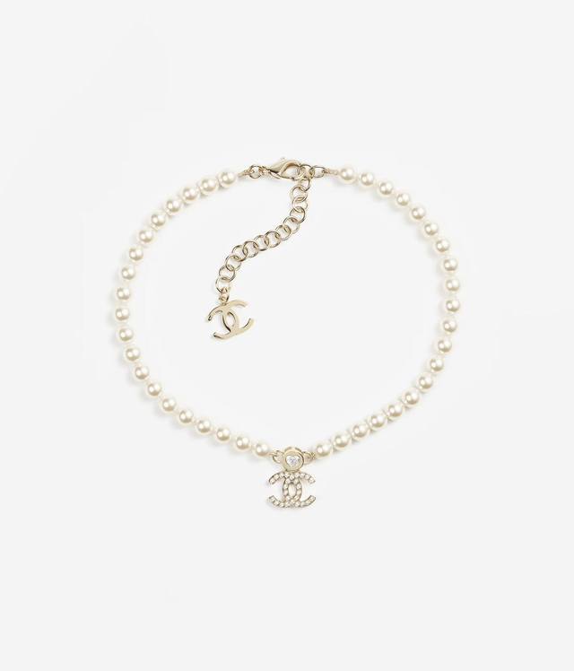 Chan 24 Rhinestone Double C Pearl Necklace Hollow gold bean rhinestone pendant w