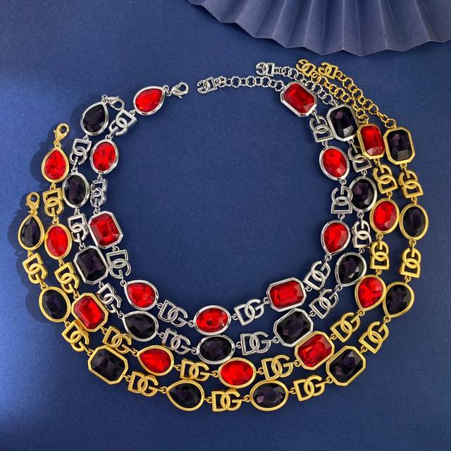 Dg92 D&G European and American retro fashion polished Dg letter teardrop shaped