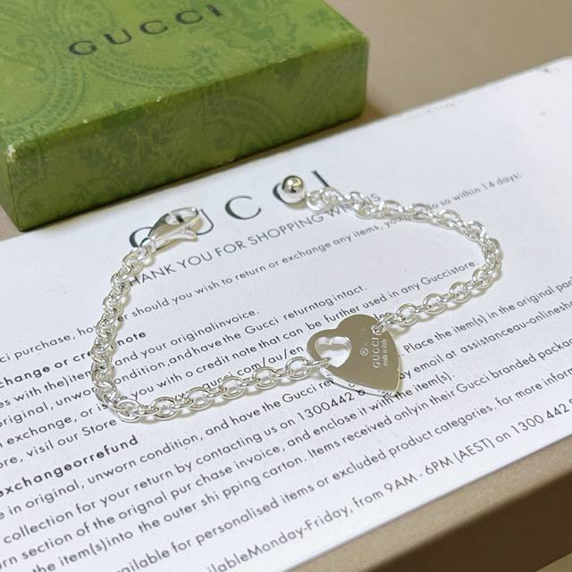 2025 new Gucci bracelet, the latest classic style, exquisite in both style and t
