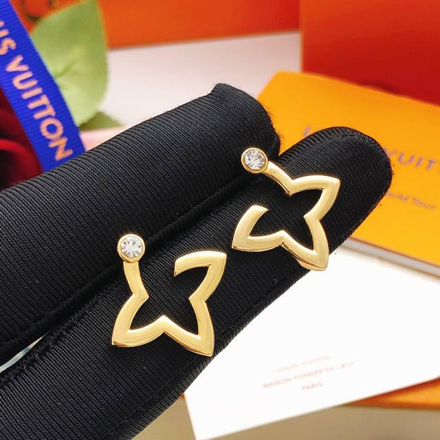 No.Led0378 Lv*Latest model smooth earrings consistent with Z batch brass materia