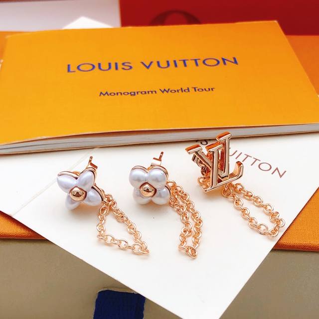 No.Led0390 Lv*Latest rose gold three-in-one white flower earrings consistent wit