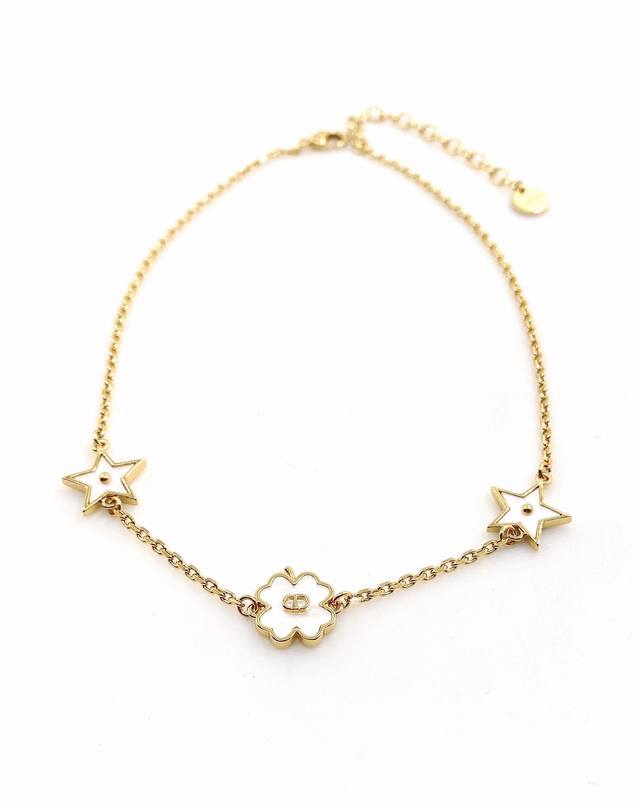 Daor latest color four-leaf clover pentagram necklace consistent Z batch brass m