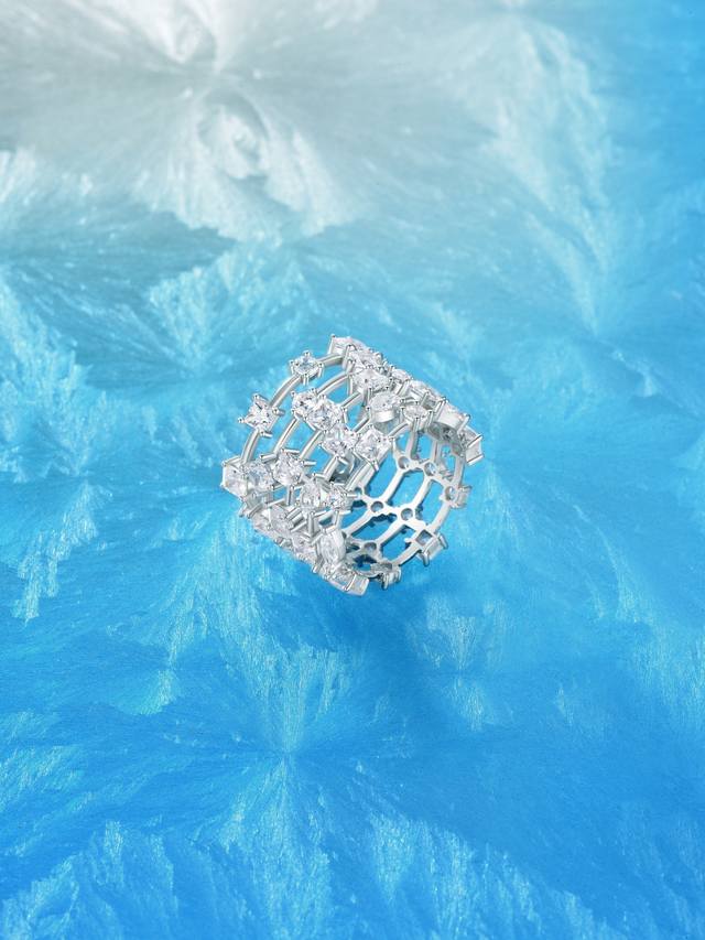 We produce a large quantity and are open to inquiries. Our Colored Gemstone Seri