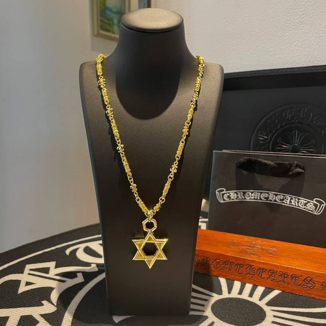 New counter quality Chrome Hearts classic gold-colored multi-element necklace wi