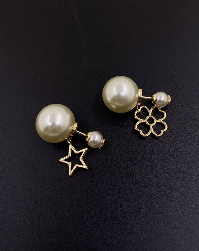 Daor latest hollow flower five-pointed star earrings consistent with the Z batch