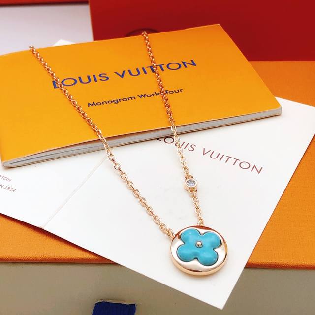 No.Lxl0245 Lv*Latest rose gold blue mother-of-pearl necklace consistent with Z b