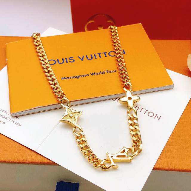 Lxl0234 Lv*Latest model smooth necklace consistent Z batch brass material DDD