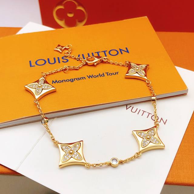 No.Lsl0222 Lv*Latest diamond bracelet inlaid with diamonds consistent with the Z