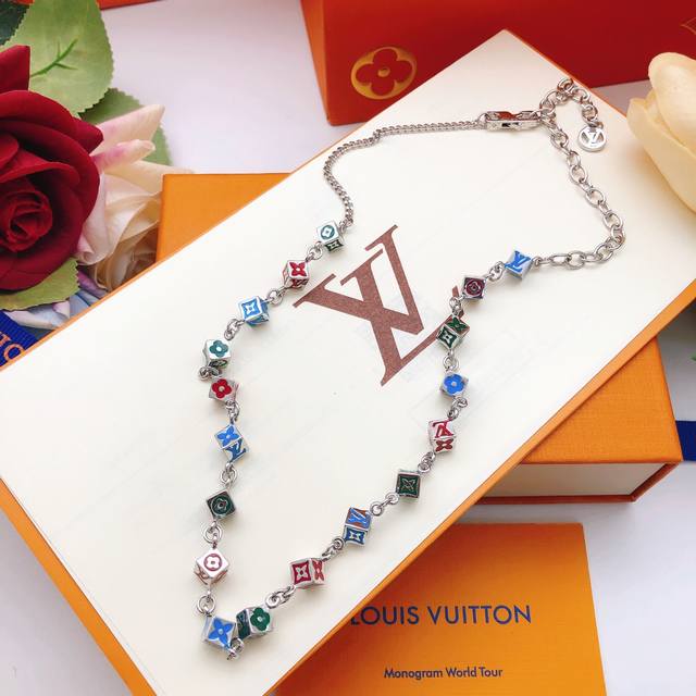 No. Lxl0253 Lv*Latest square square drop oil color necklace consistent Zp brass