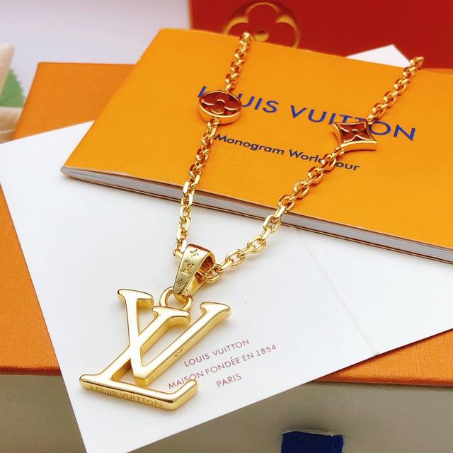 No.Lxl0250 Lv*Latest model smooth necklace consistent Zp brass material DDD