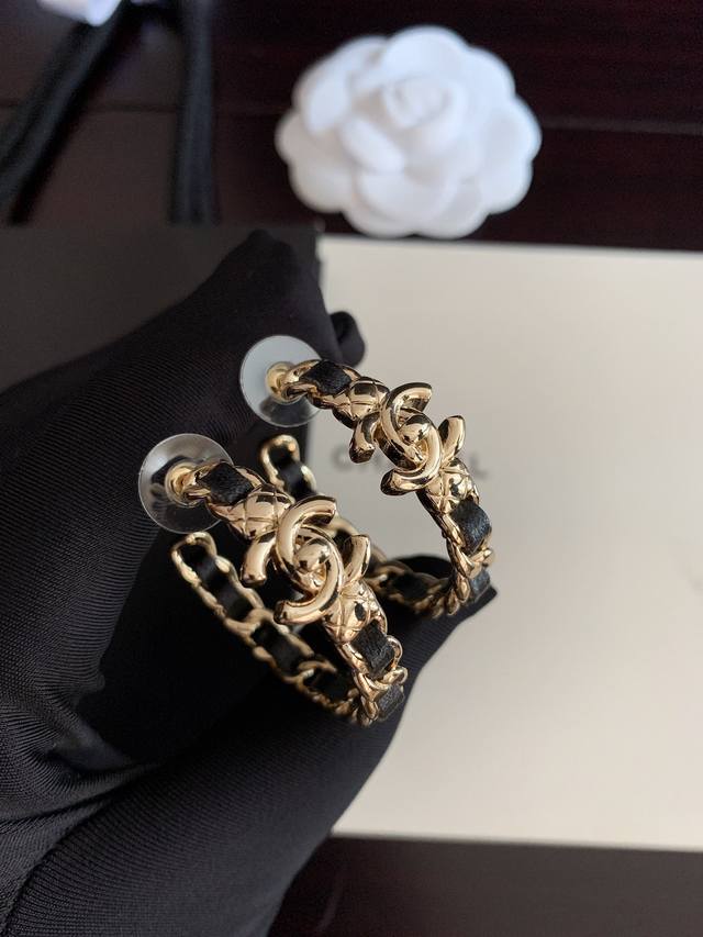 Ch*Nel latest leather diamond earrings consistent Zp material DDD