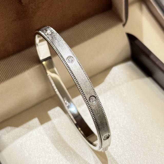 A6594 New retro twisted starry sky brushed bracelet from an independent designer