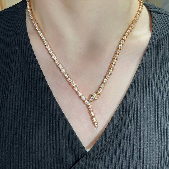 High-end Seiko version Bulgari full diamond thin snake necklace, really fragran
