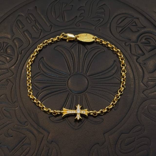 New counter quality Chrome Hearts classic gold and white diamond bracelet with c
