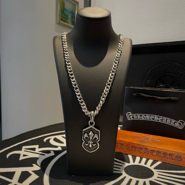 Batch of new counter quality Chrome Hearts classic retro Cuban necklace Scout fl