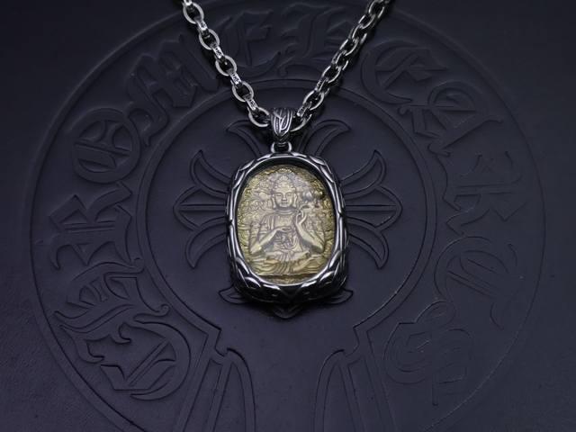 New arrivals] Chrome Hearts Alphabet Chain Dark Alphabet Riot] Original etched