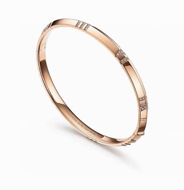 Tiffany bracelet exclusive debut, high-end custom goddess design, showing exquis