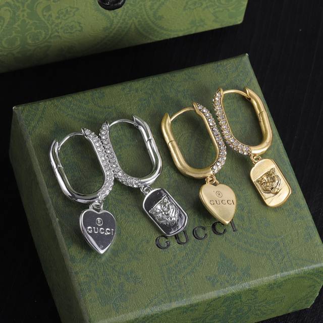 Gucci earrings DDD