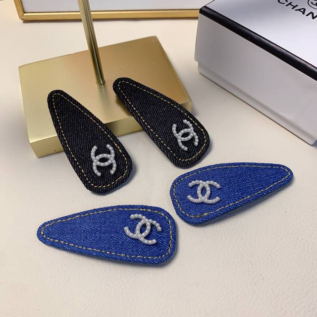 Chanel Xiaoxiang Chanel hairpin denim pearl logo press clip Bb clip side clip da