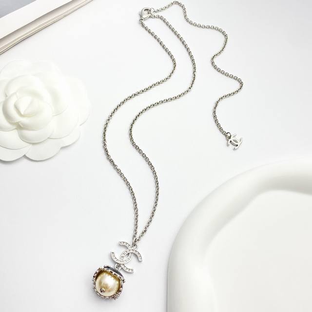 Code N749 0257820 Chanel necklace, hot seller, new arrival Chan 23 rhinestone d