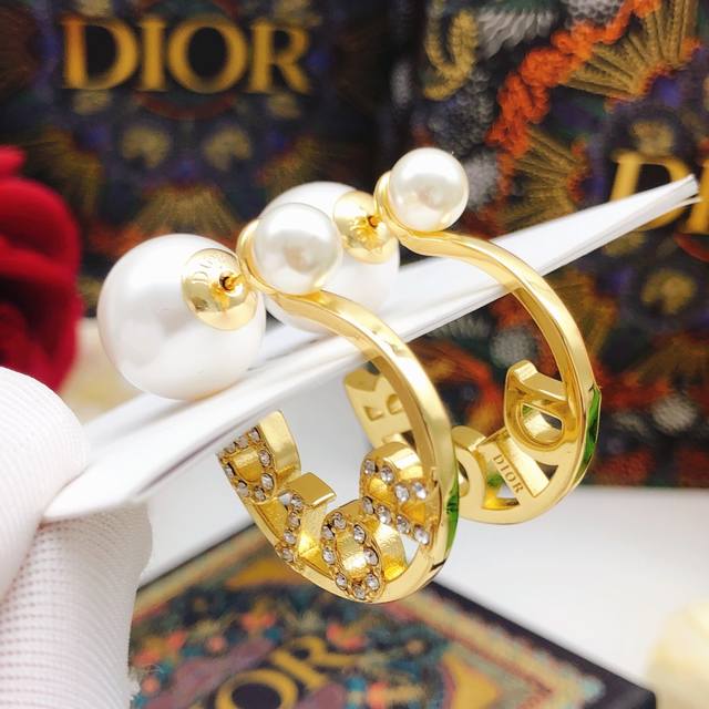 No.Ded0612 Dio*Latest round earrings consistent Zp brass material DDD