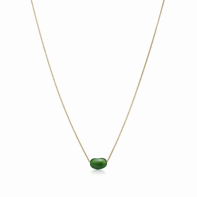 Tiffany Green Jade Gold Bean Necklace Gold Bean Earrings Made of Sub-Gold, the L