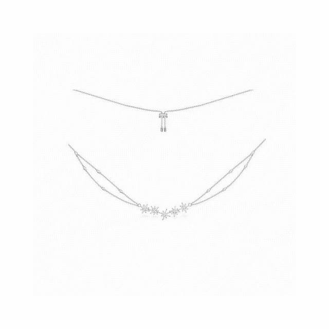 Apm Monaco's double-layered, multi-pointed six-pointed star necklace, hand-paint