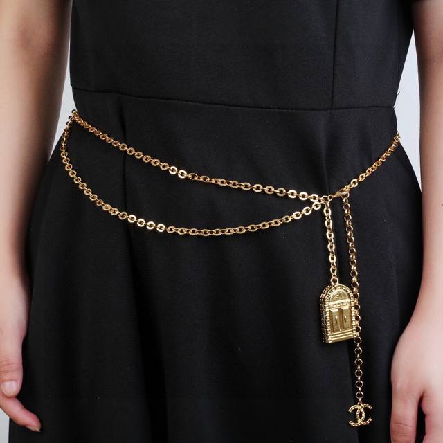 Chanel Xiaoxiang waist chain is made of the same brass material as the original,