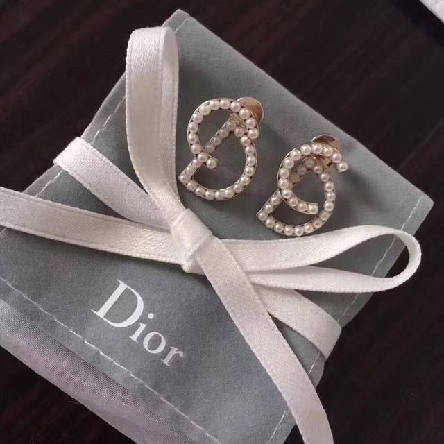 Summer-matched Dior classic CD earrings, 925 sterling silver, ear needles, coun