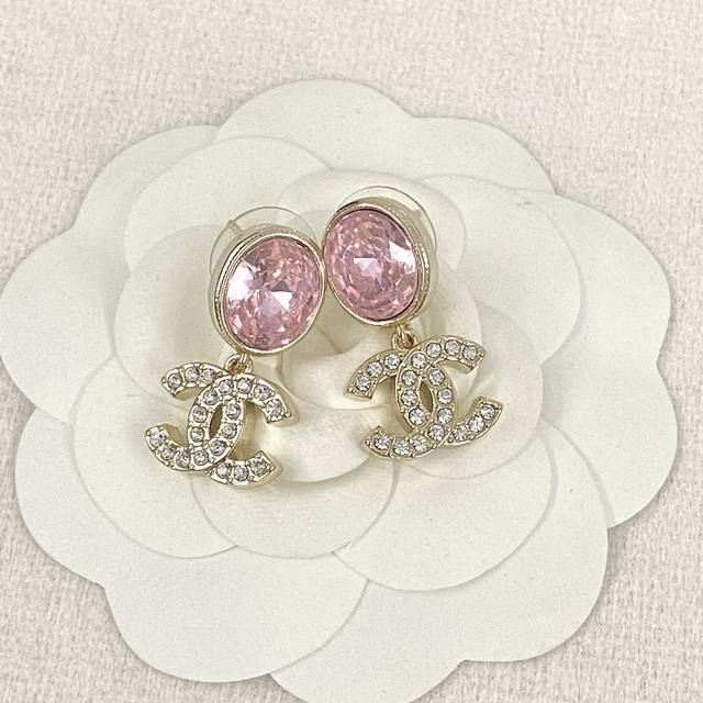 Code E2337 Chanel bestseller earrings, new arrival, brass texture Chan 23 pink
