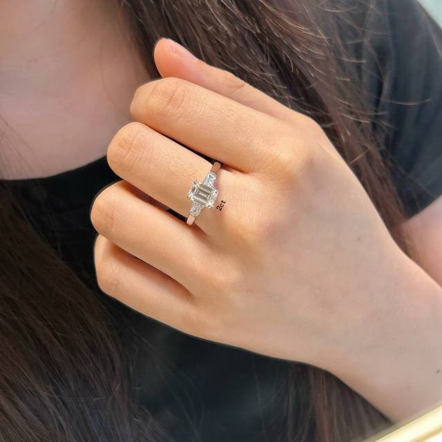 This price adjustment color gemstone: 925, the most refined market price, 2 cara