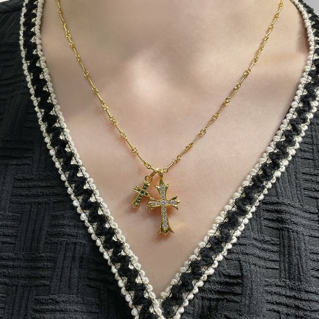 A Chrome Hearts double cross green diamond necklace in sub-gold, for men and wom