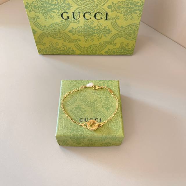 Gucci's latest model Gucci counter hot style Factory direct sales Original one-t