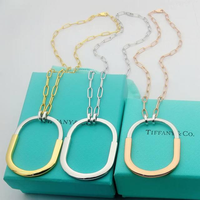 Tiffany necklaces are on sale now! U-shaped necklaces, lock necklaces, color-cod