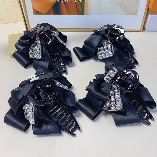 Chanel Prada Miumiu Czech diamond bow clip temperament versatile daily exquisite