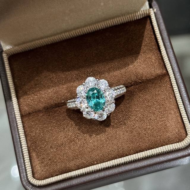 A6290 Rich Woman Series 3-carat Paraiba Aquamarine Pigeon Egg Ring. Fresh aquama