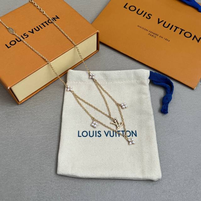 Lv necklace Louis Vuitton counter consistent material popular model shipment uni