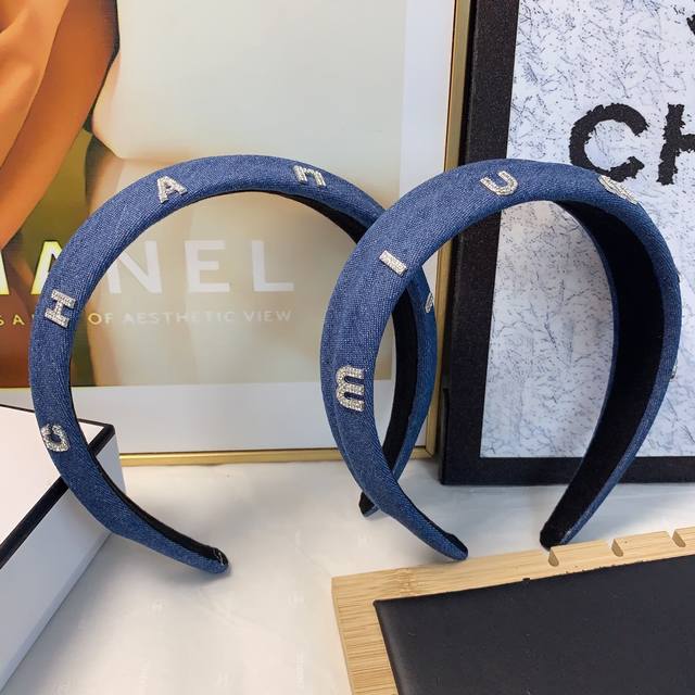 Chanel Xiaoxiang Xiaoxiang headband wide version diamond letter denim headband E