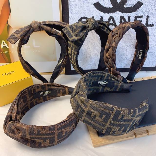 Fendi Fendi Fendi headband New classic old flower European and American fashion