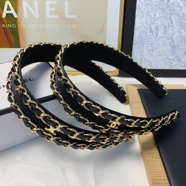 Chanel Celine chain titanium steel logo European and American fashion style head