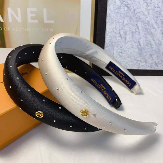 Lv Louis Vuitton Donkey brand headband Starry sky simple Logo European and Ameri