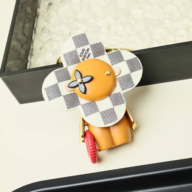 Lv has new products
