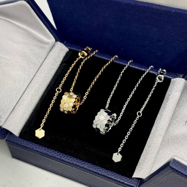Chaumet Wave Honeycomb Series Circle Honeycomb Necklace High-end customization