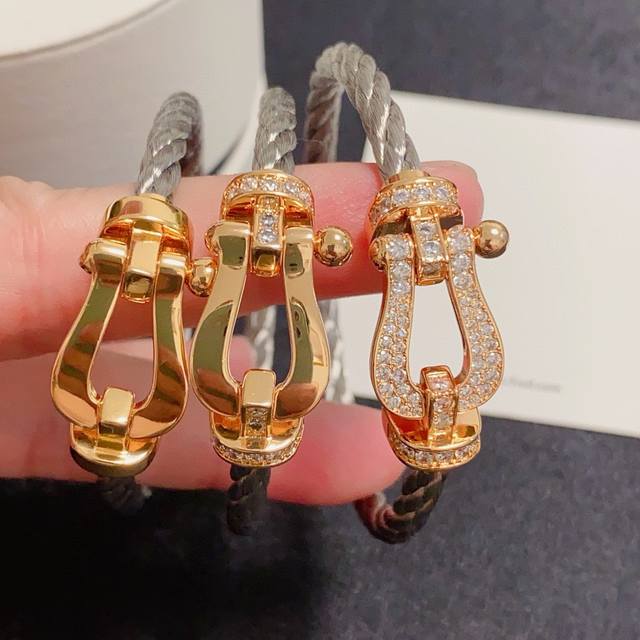 batch New product release! High-quality, soft silver cord bracelets in champagn