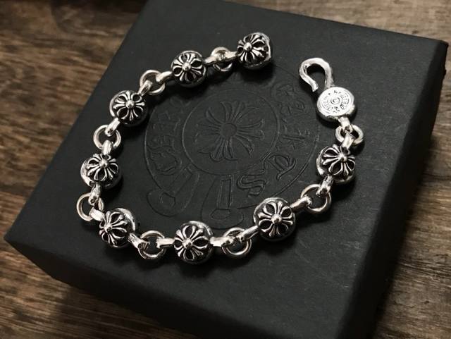 Chrome Hearts Chrome Hearts retro cross ball bracelet original replica pure hand