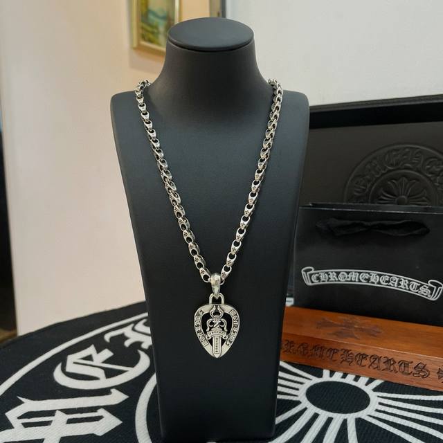 New counter quality Chrome Hearts classic retro multi-element necklace with swor